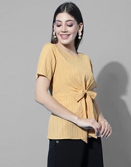 Yellow Knot Top

SKU:

348TK6093-XL